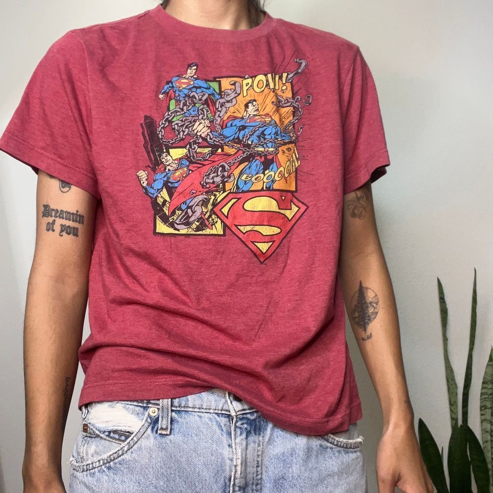 vintage dc superman comic red t-shirt